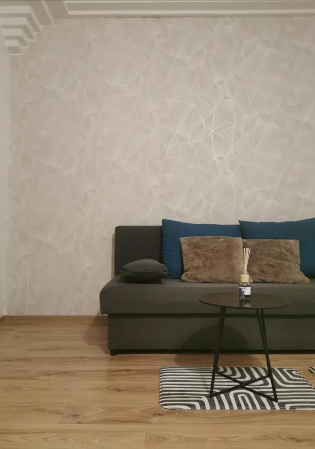 Beautiful, Spacious And Cheap Apartment Vienna Luaran gambar